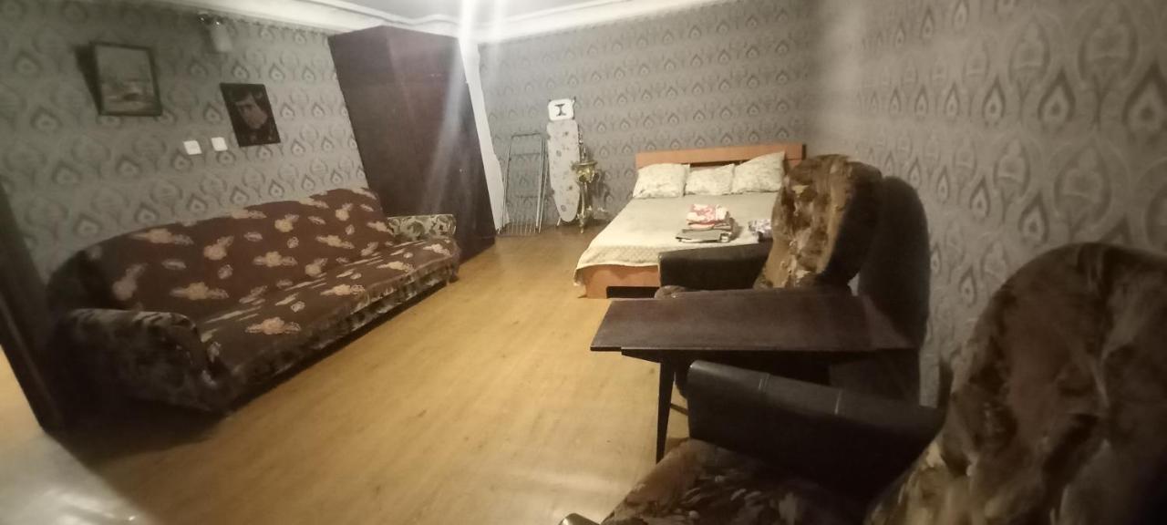 Odesa Apartment On Pushkinskaya ภายนอก รูปภาพ